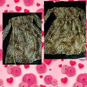 Off the shoulder  leopard print m/L
